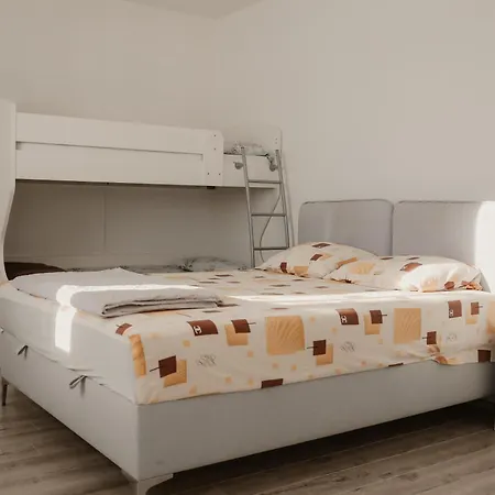 Apartmani Rudno * Rudno
